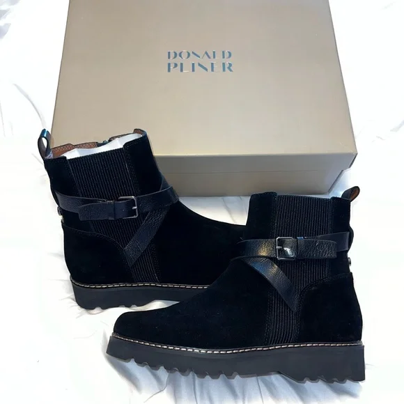 Donald J. Pliner | Shoes | New Donald Pliner Captain 2 Boots  display picture 2